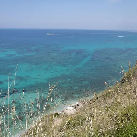Couette-café Residenza Sguitti Tra Tropea E Capo Vaticano Santa Domenica (Vibo Valentia)