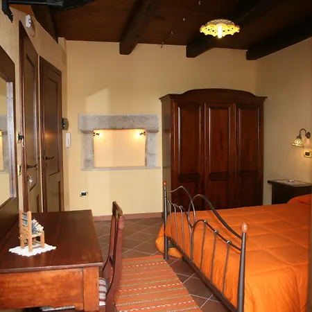 Residenza Sguitti Tra Tropea E Capo Vaticano Couette-café 3*