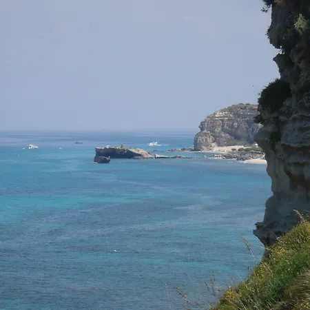 Couette-café Residenza Sguitti Tra Tropea E Capo Vaticano Santa Domenica (Vibo Valentia)